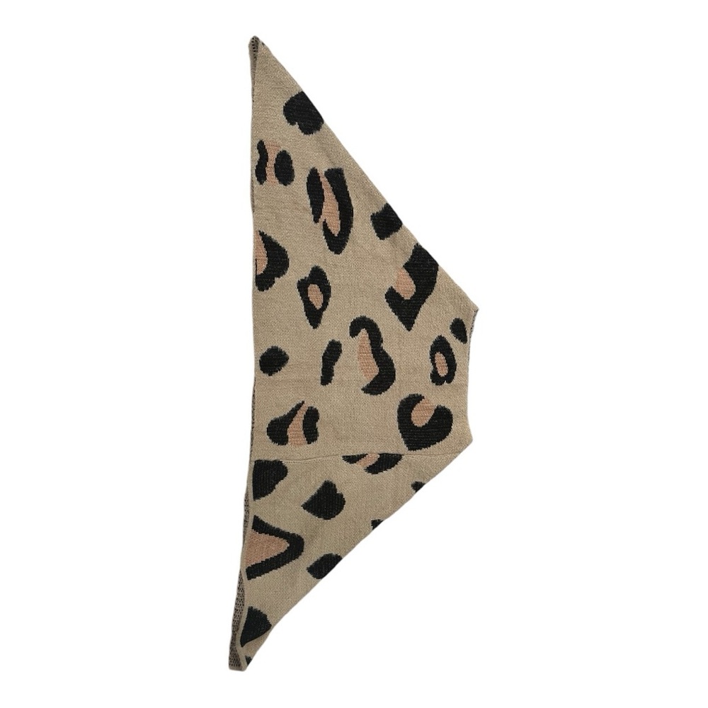 Women’s Leopard Print Poncho Tan “Love of Fashion” brand.  Still has tag